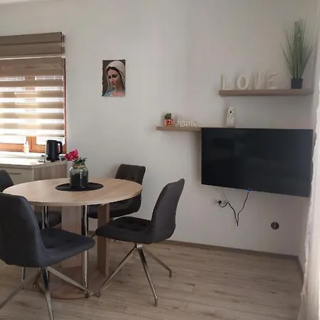 Stipe Apartment