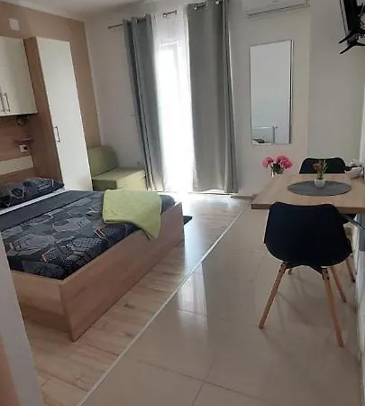 Apartment Stipe Biograd Na Moru