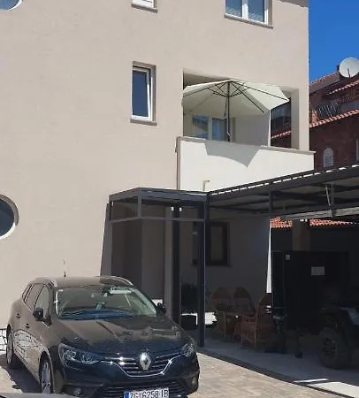 Stipe Biograd Na Moru