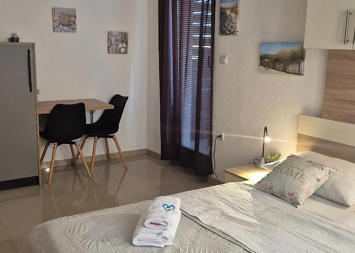 Stipe Apartment
